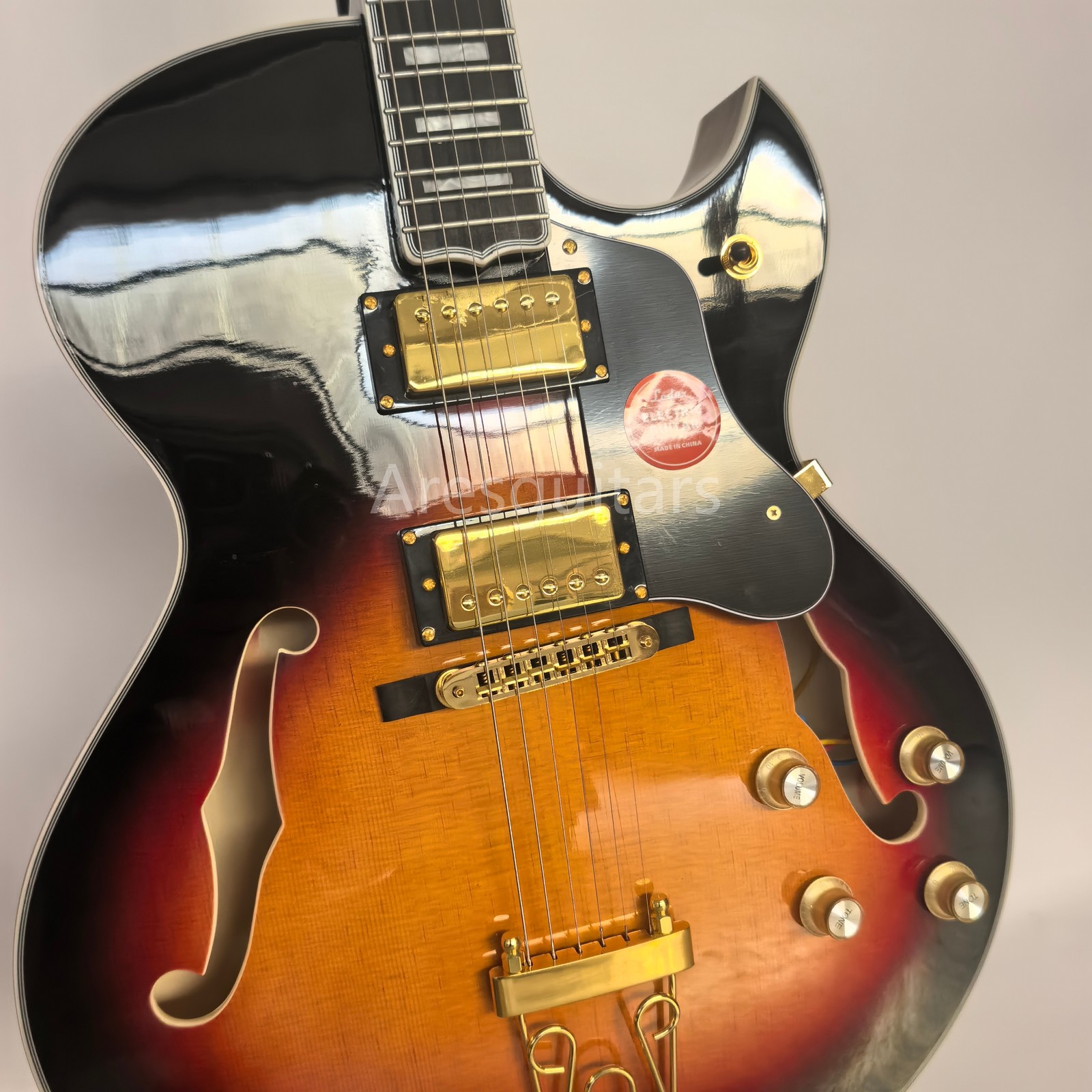 Byrdland Hollow Electric Guitar Spruce Top Bone Nut HH Pickups 596mm Sunburst