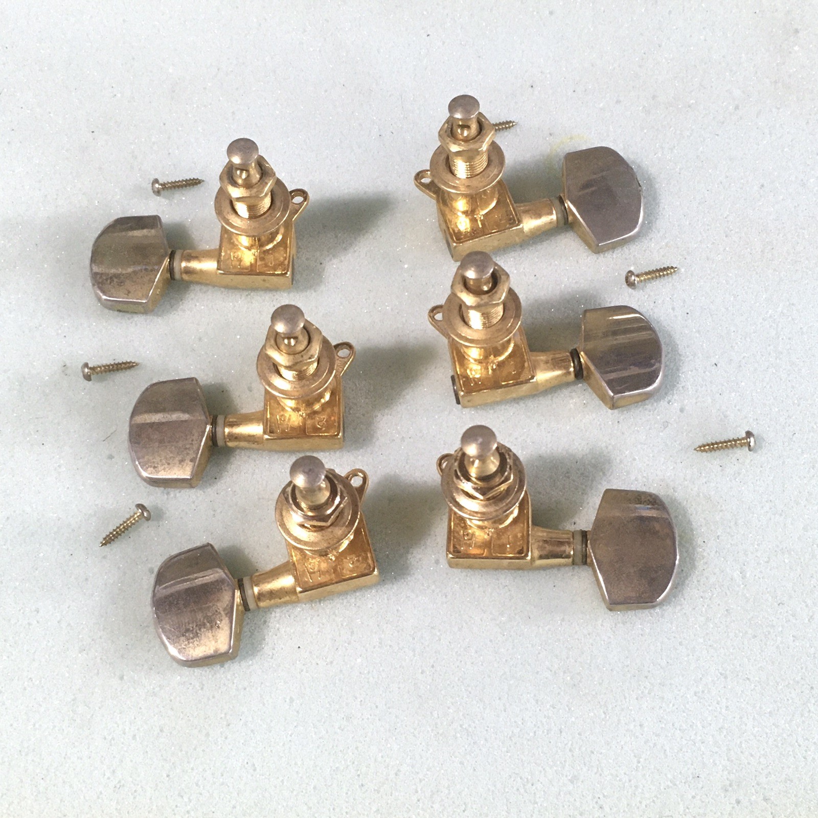 Vintage Charvel Korea Electric Bolt On Guitar Tuners 3×3 Natural Aged Gold RARE!