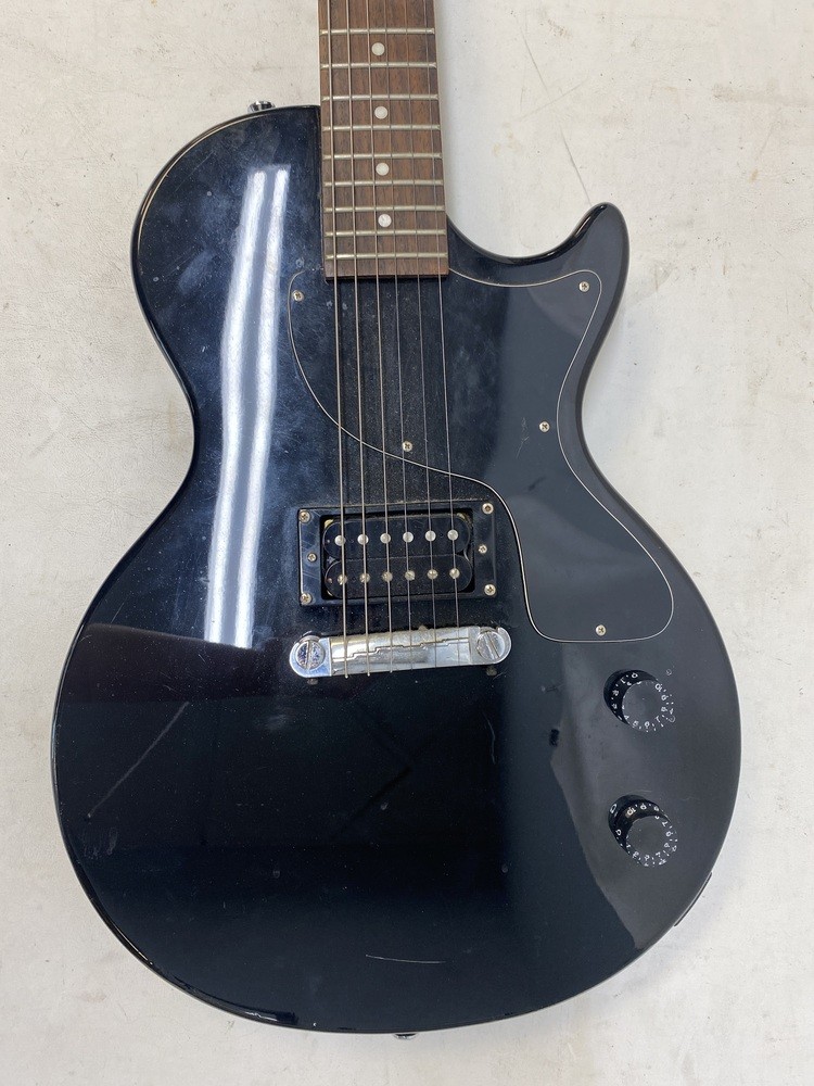 epiphone junior guitar