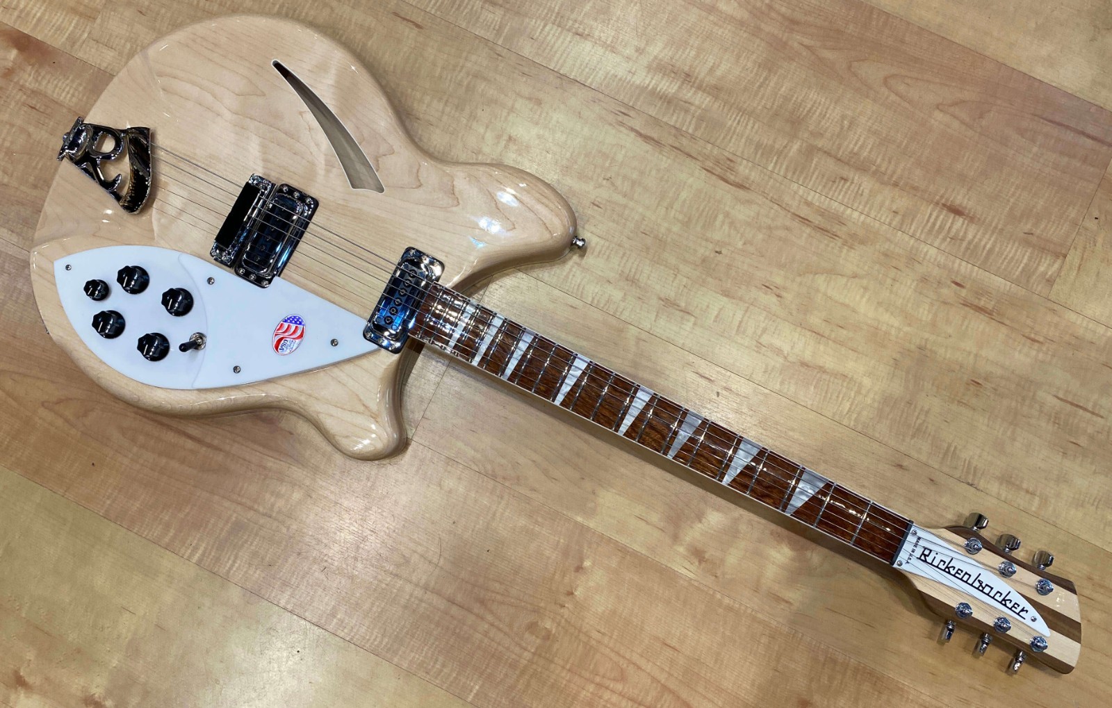 Rickenbacker 360 6-String Electric Guitar MapleGlo (Natural)