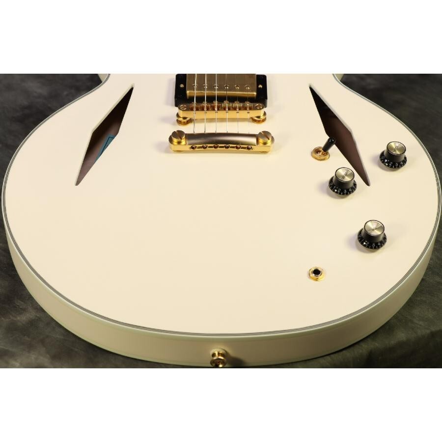Epiphone / Emily Wolfe “White Wolfe” Sheraton Aged Bone White