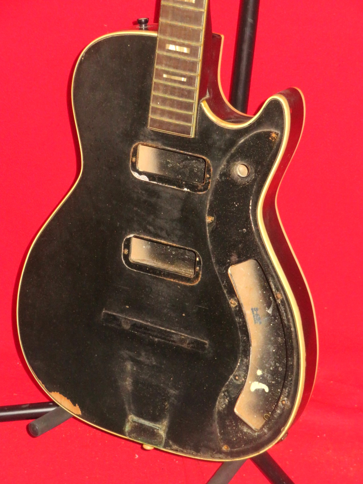 Silvertone 1963 Black 1423 Jupiter Body & Neck Harmony
