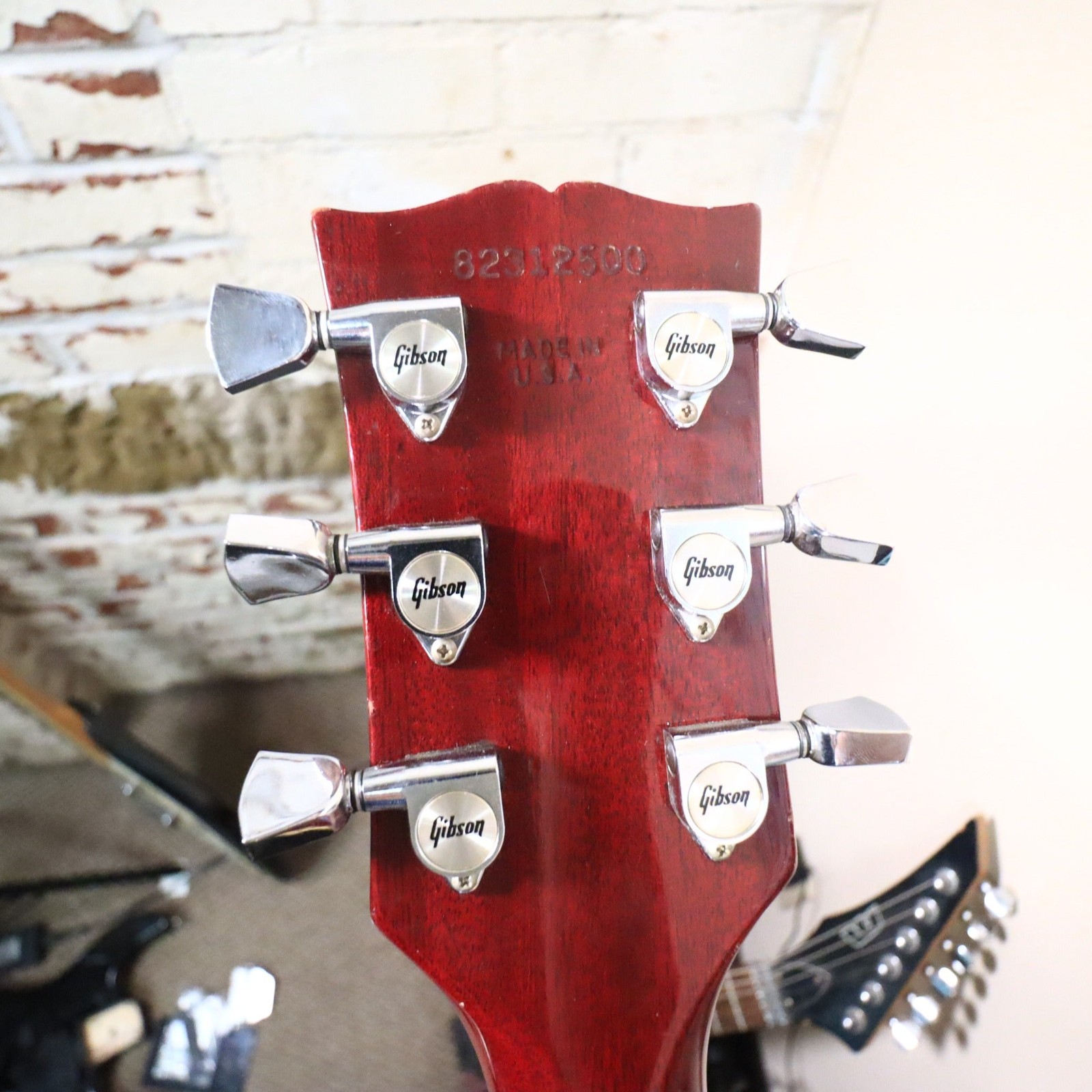 1982 Gibson SG Standard Cherry Red (Modified)