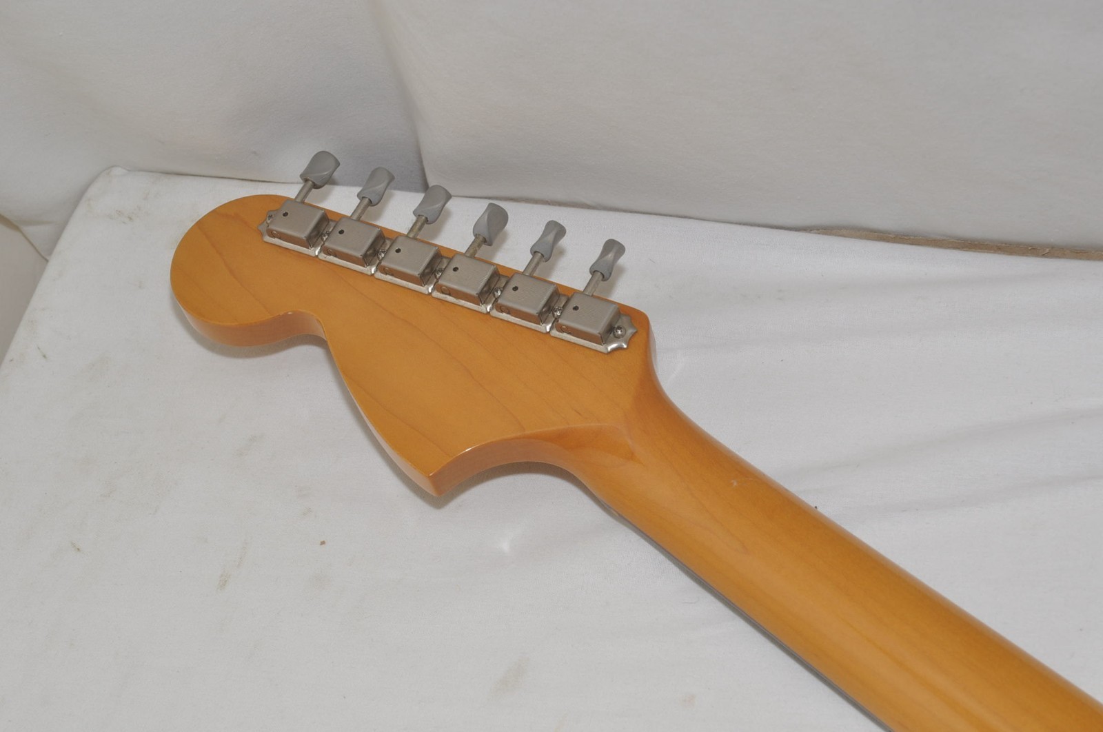Fender Japan Mustang Electric Guitar Ref No 7100
