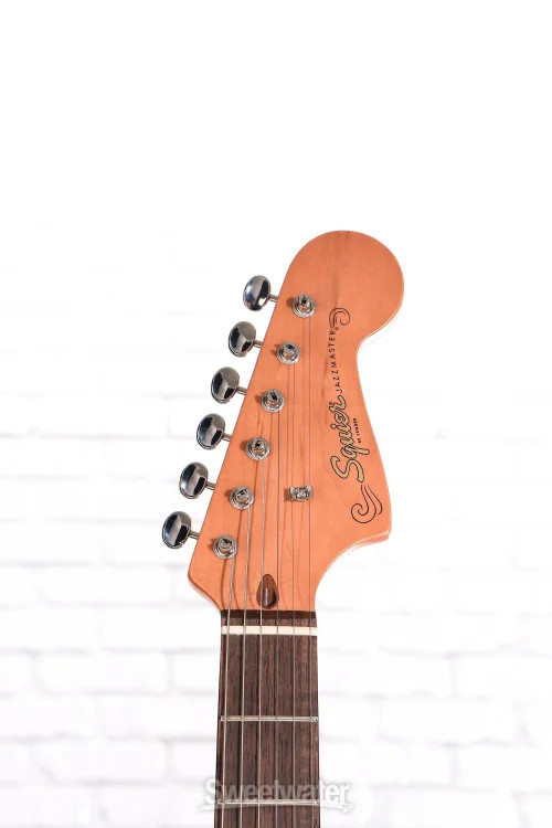 Squier Classic Vibe ’60s Jazzmaster Electric Guitar – Tahitian Coral