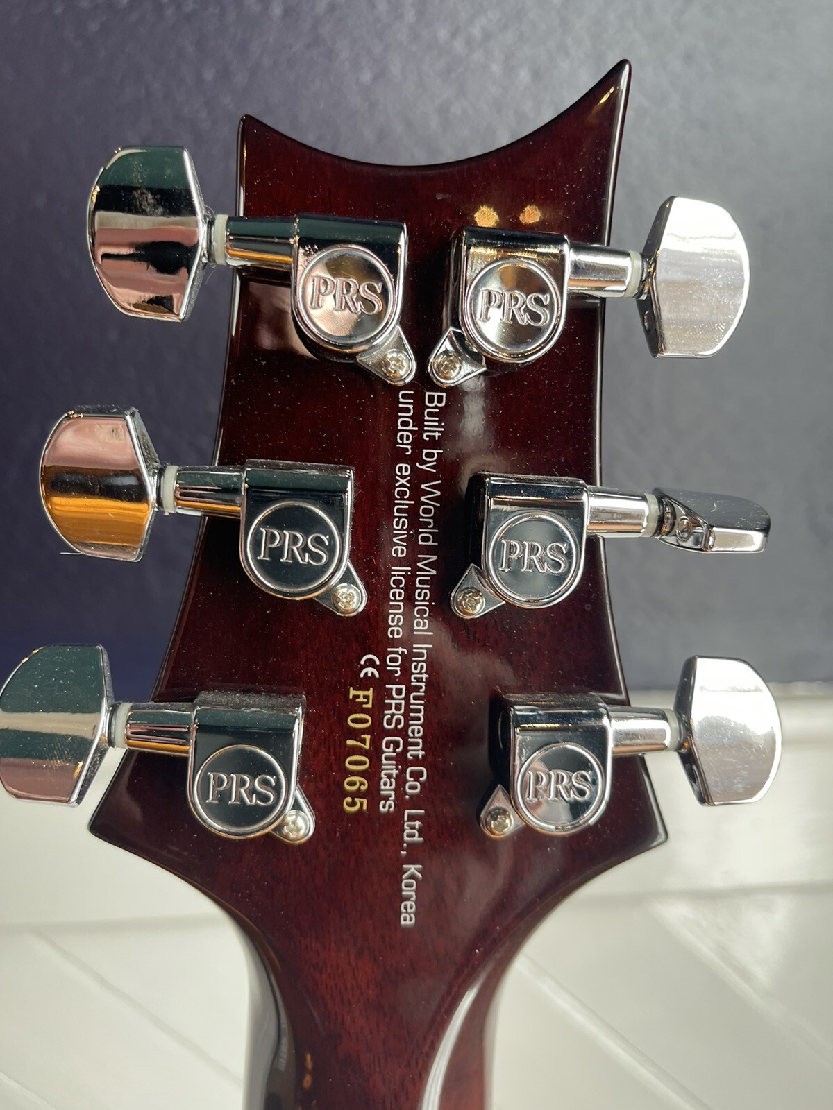 2005 PRS Santana SE w Gig Bag, Near Mint Condition