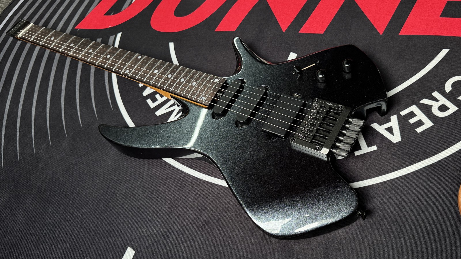 🎸 Donner NHL-500 Headless Electric Guitar H-S-S Solid Body With Gig Bag | Black