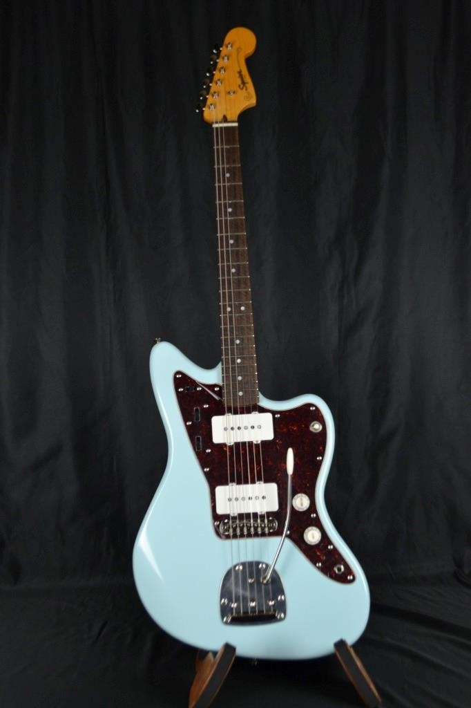 SQUIER CLASSIC VIBE ’60s JAZZMASTER, SONIC BLUE, Int’l Buyers Welcome