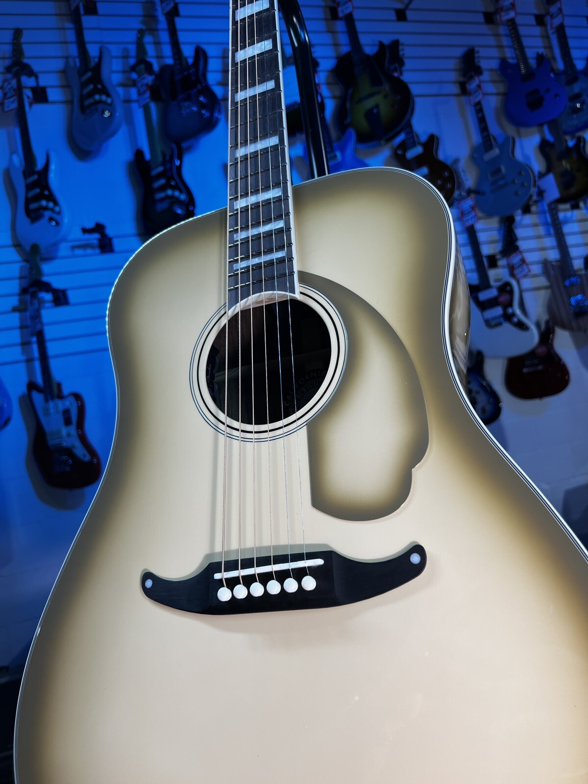 Fender Limited-edition California Vintage King Antigua! 278