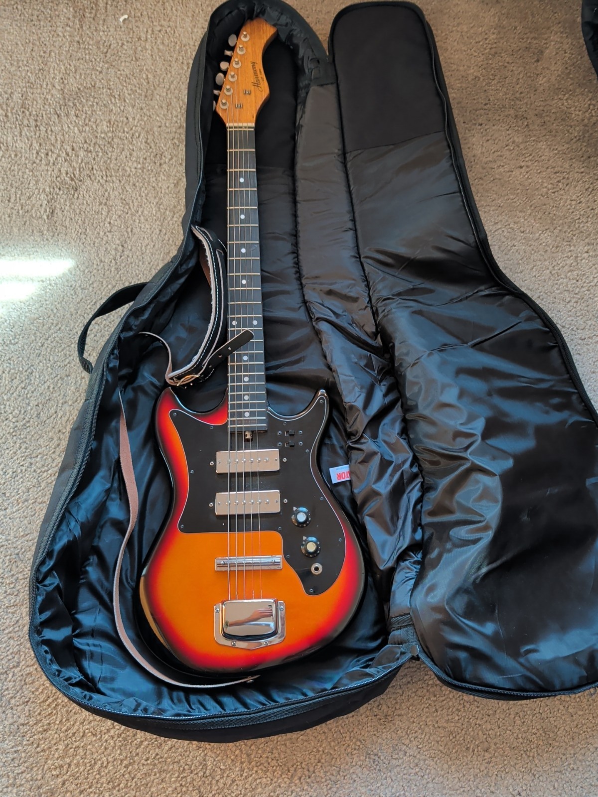 Vintage 70’s Harmony H802 Electric Guitar Rockstar W/ Strap And Carry Bag