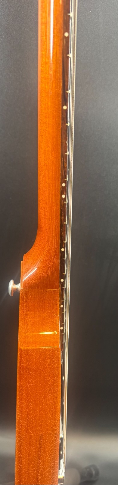 202 Gibson 70s Flying V, Antique Natural – Excellent Condition