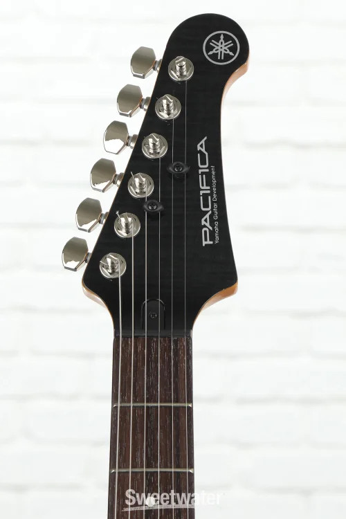 Yamaha PAC612VIIFM Pacifica – Translucent Black
