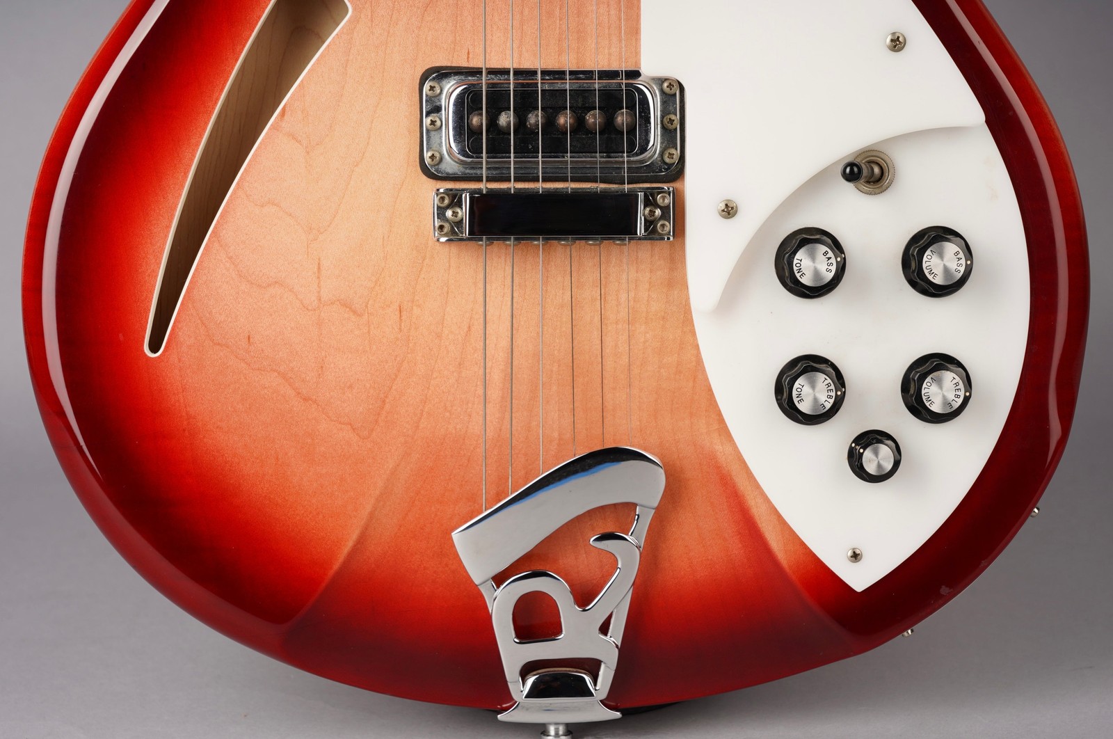 Rickenbacker 360 Fireglo – 1998 – OHSC
