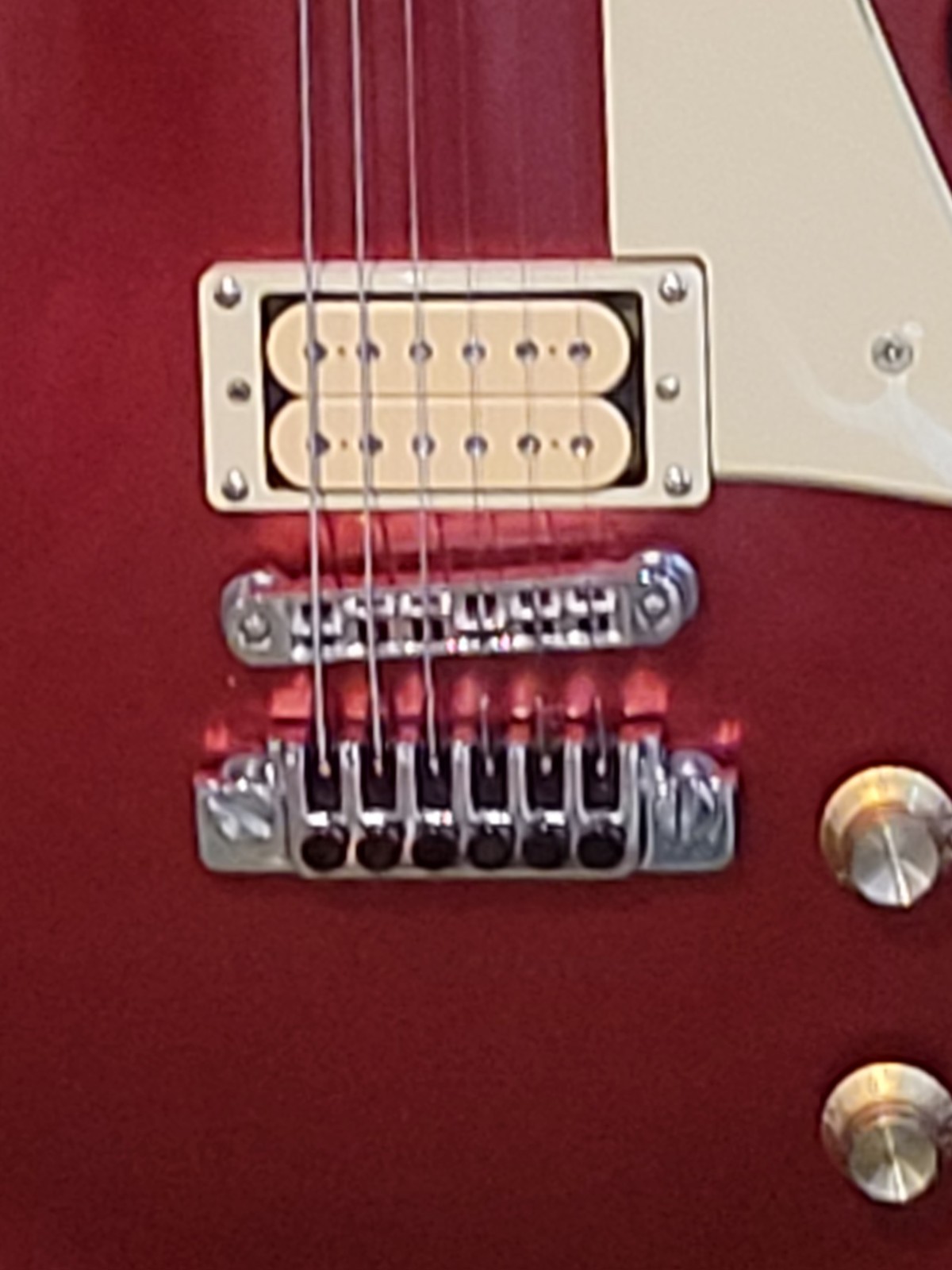 *REDUCED $200.00* Gibson Les Paul ” LPJ ” Electric Guitar w/ UPGRADES & SKB HSC