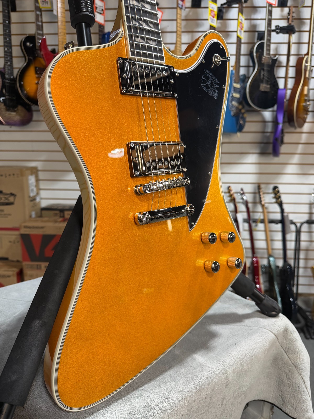 Epiphone Futura Firebird Custom – Firestorm Shift w/Gig Bag & PLEK*D #490