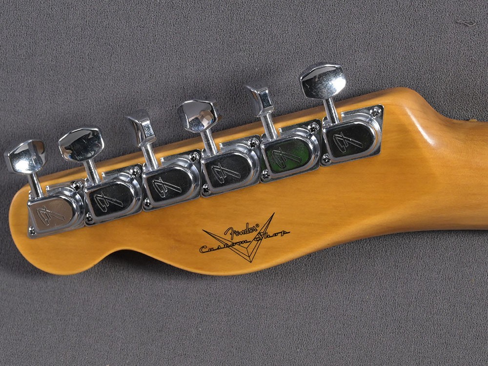 Fender Custom Shop Telecaster 1968 Thinline JR w. Bigsby Aged Natural Mahogany