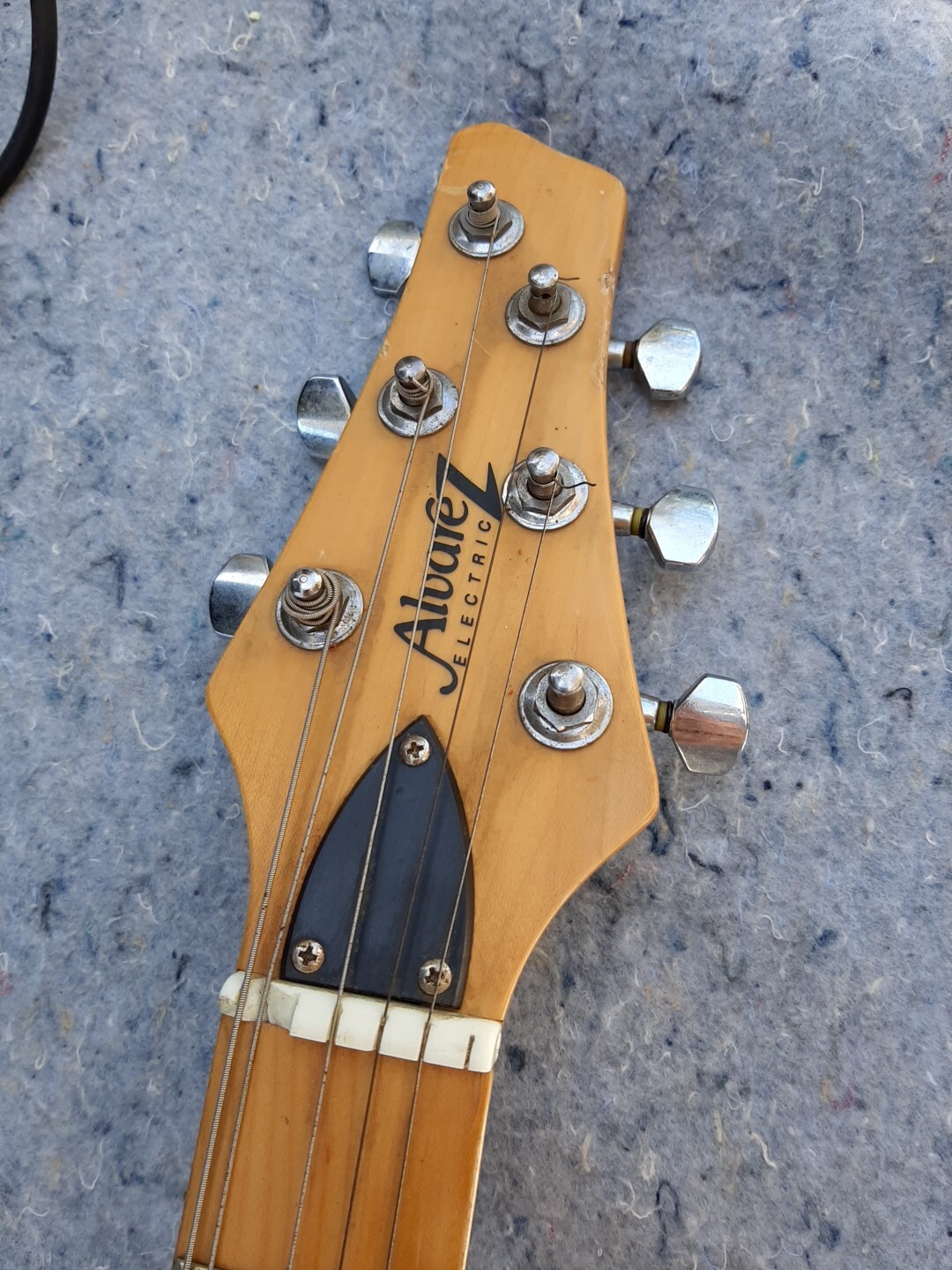 Rare Alvarez Electric Guitar With Soft Case Has Had Some Repairs Broken Nut