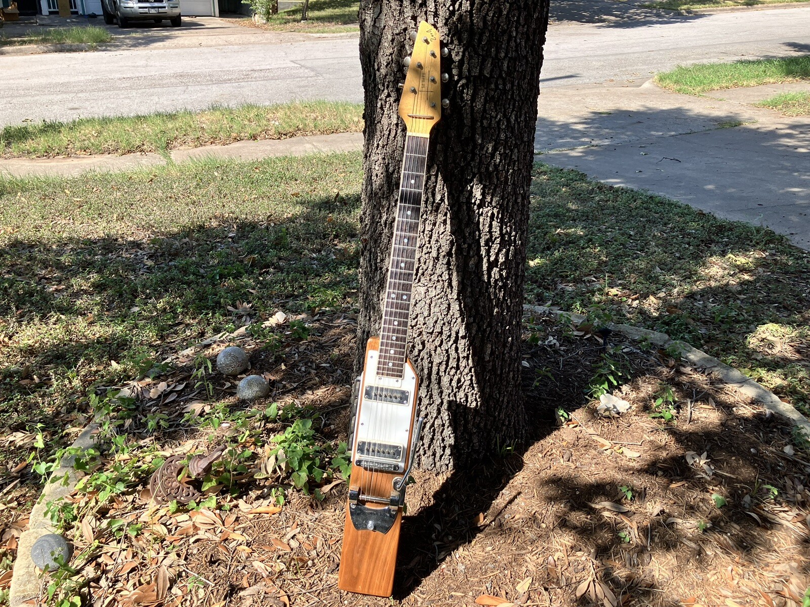1966 RARE la baye guitar 2×4 Six String Electric As DEVO. NOT an Eastwood LaBaye