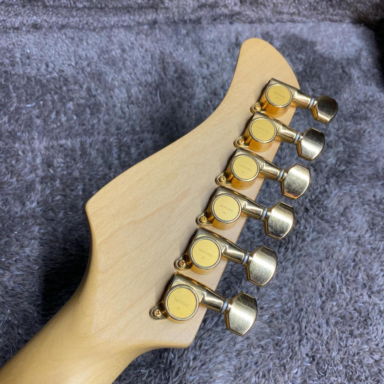 FERNANDES FR85S (no260704)