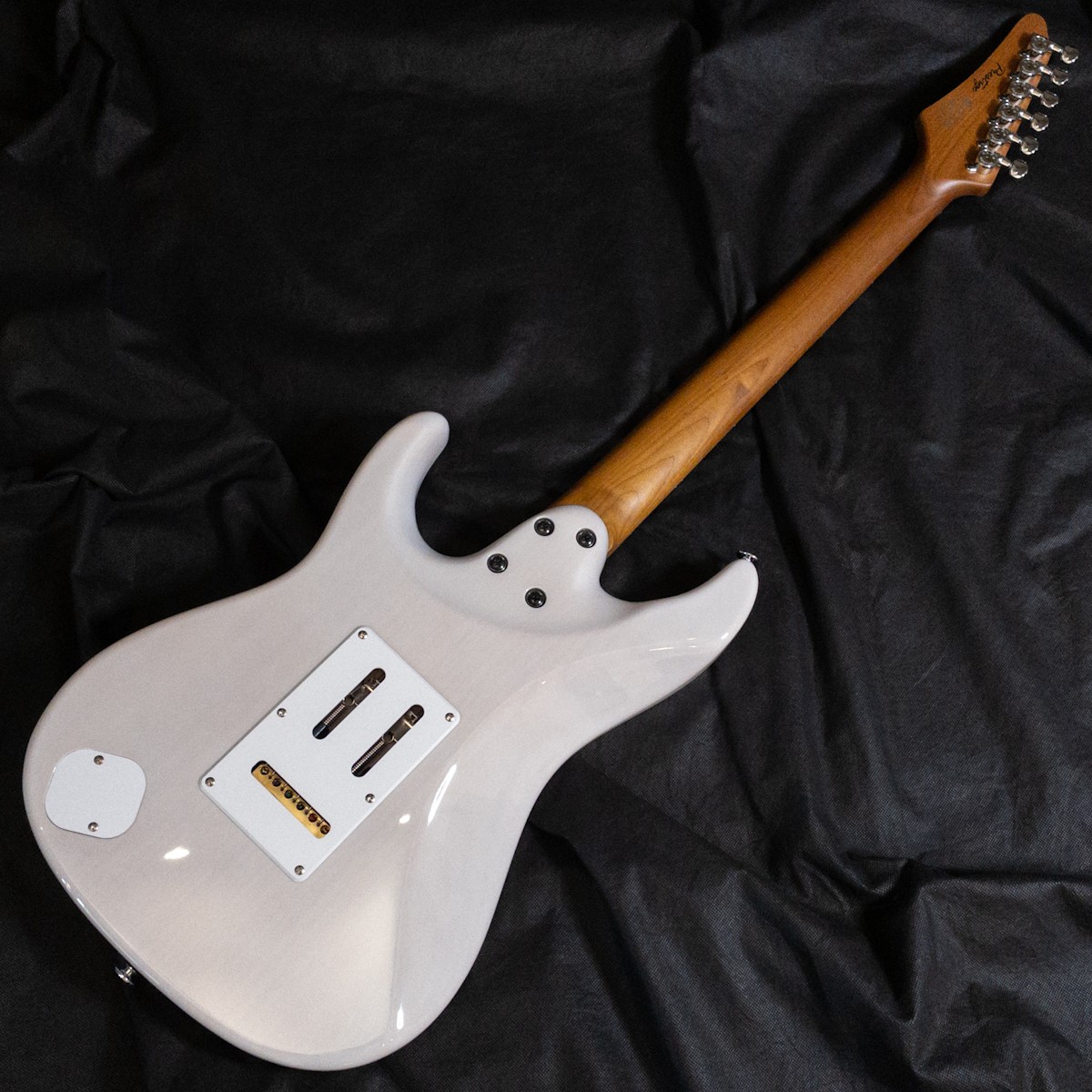 Ibanez AZ2204N AWD Antique White Blonde AZ Prestige Series 338441