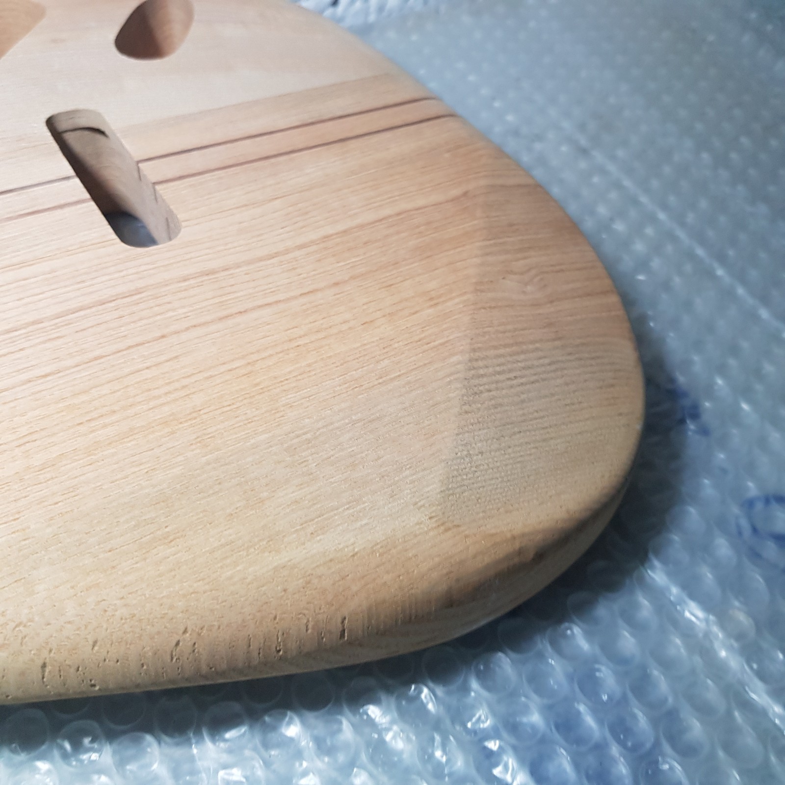 80’s NECK THROUGH SWAMP ASH BODY STR*T – made in GERMANY