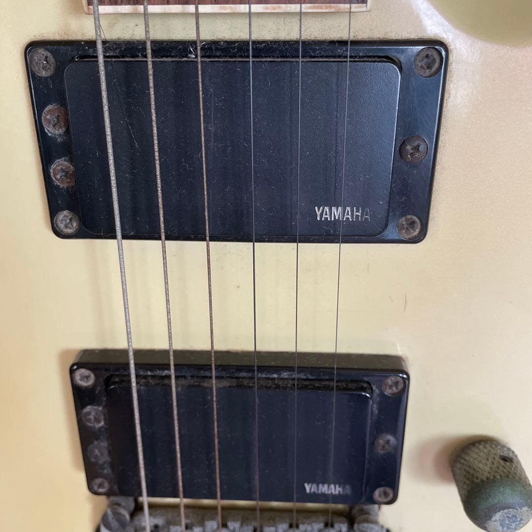 YAMAHA RGX 820J Electric Guitar USED