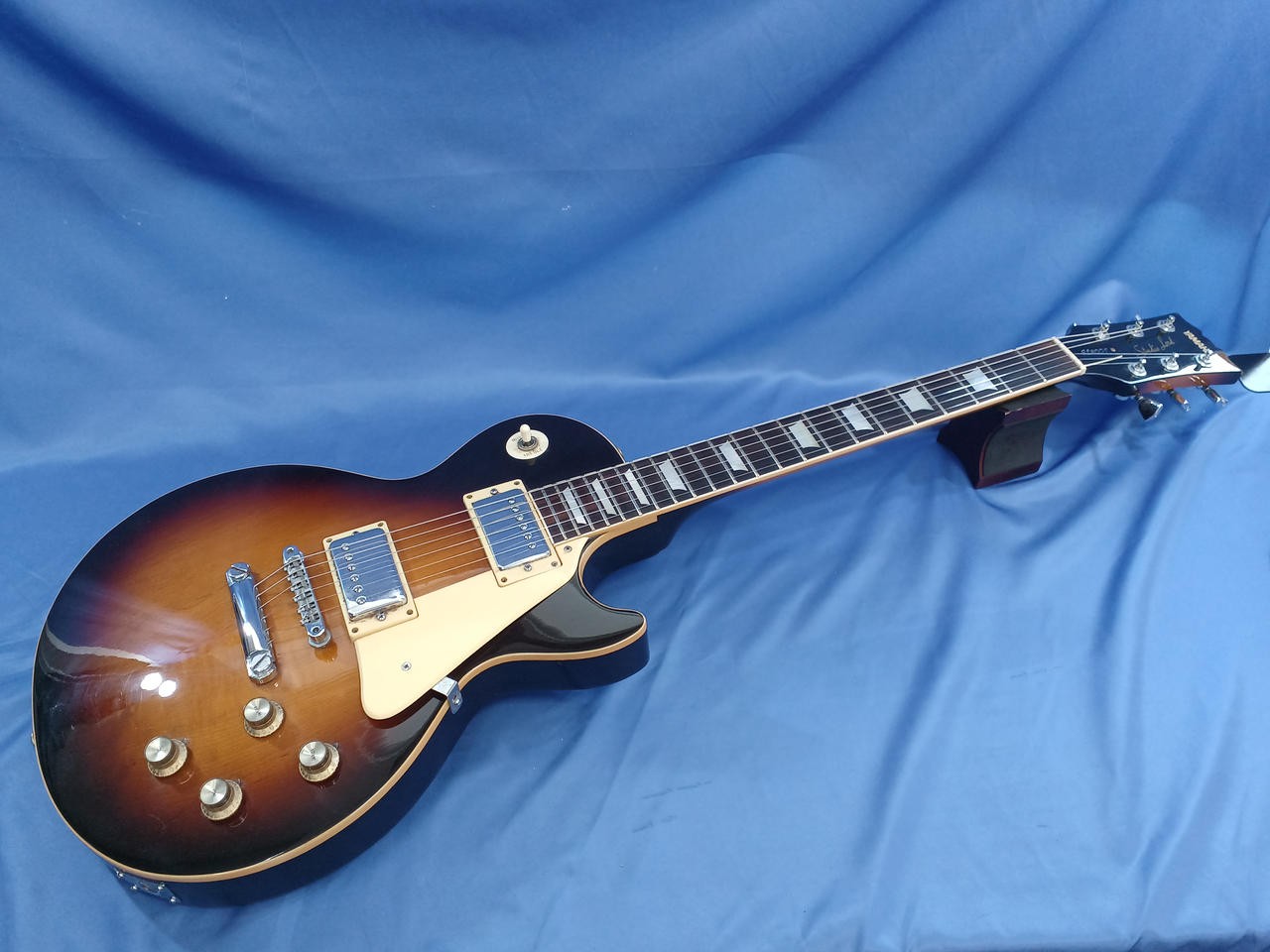 YAMAHA SL-800S Les Paul type Electric Guitar