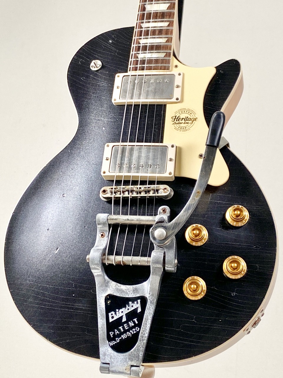 Heritage Custom Shop Artisan Aged H-150 Plain Top Bigsby -Space Black- 4.07kg