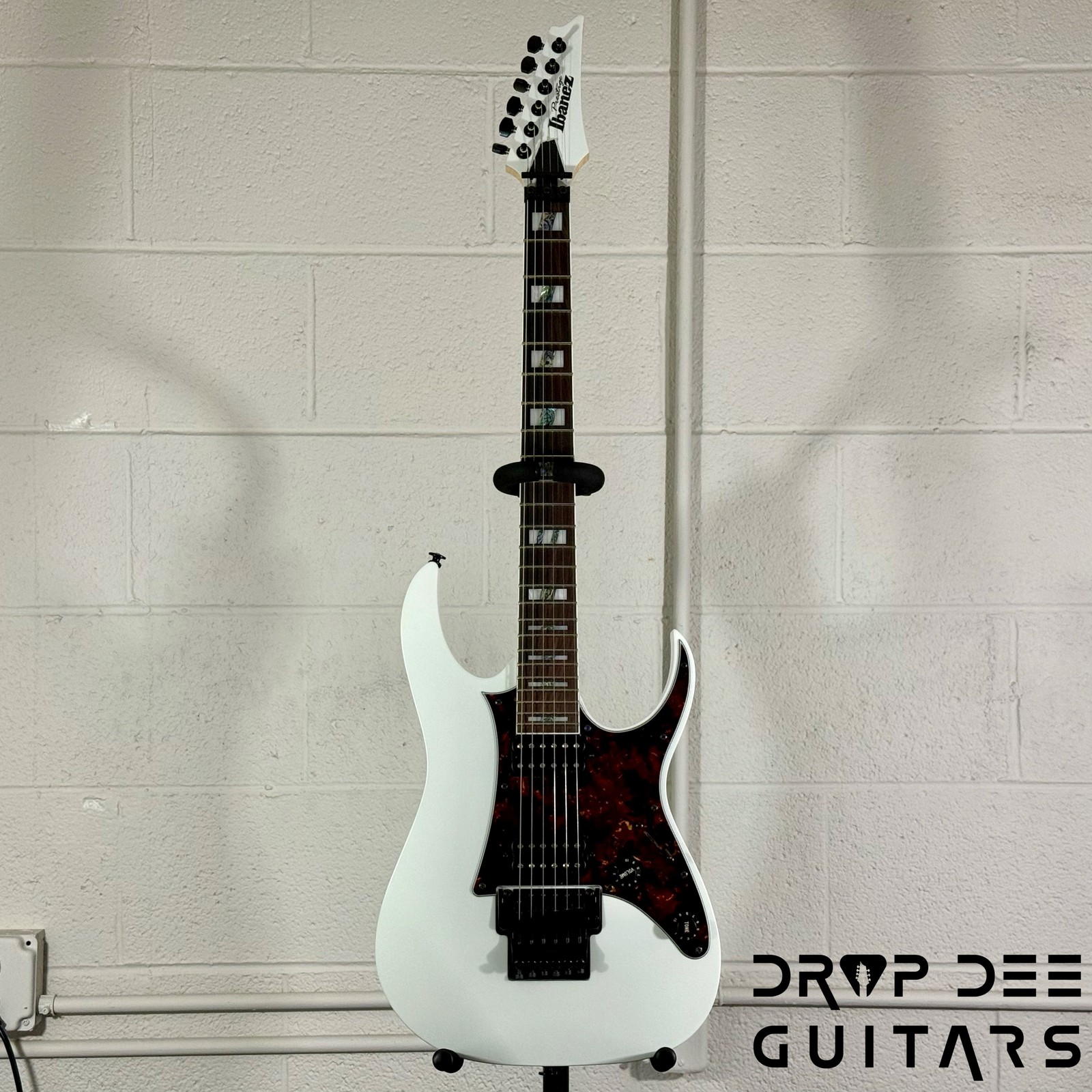 Ibanez Prestige RG653DX Electric Guitar w/ Case – White Flat