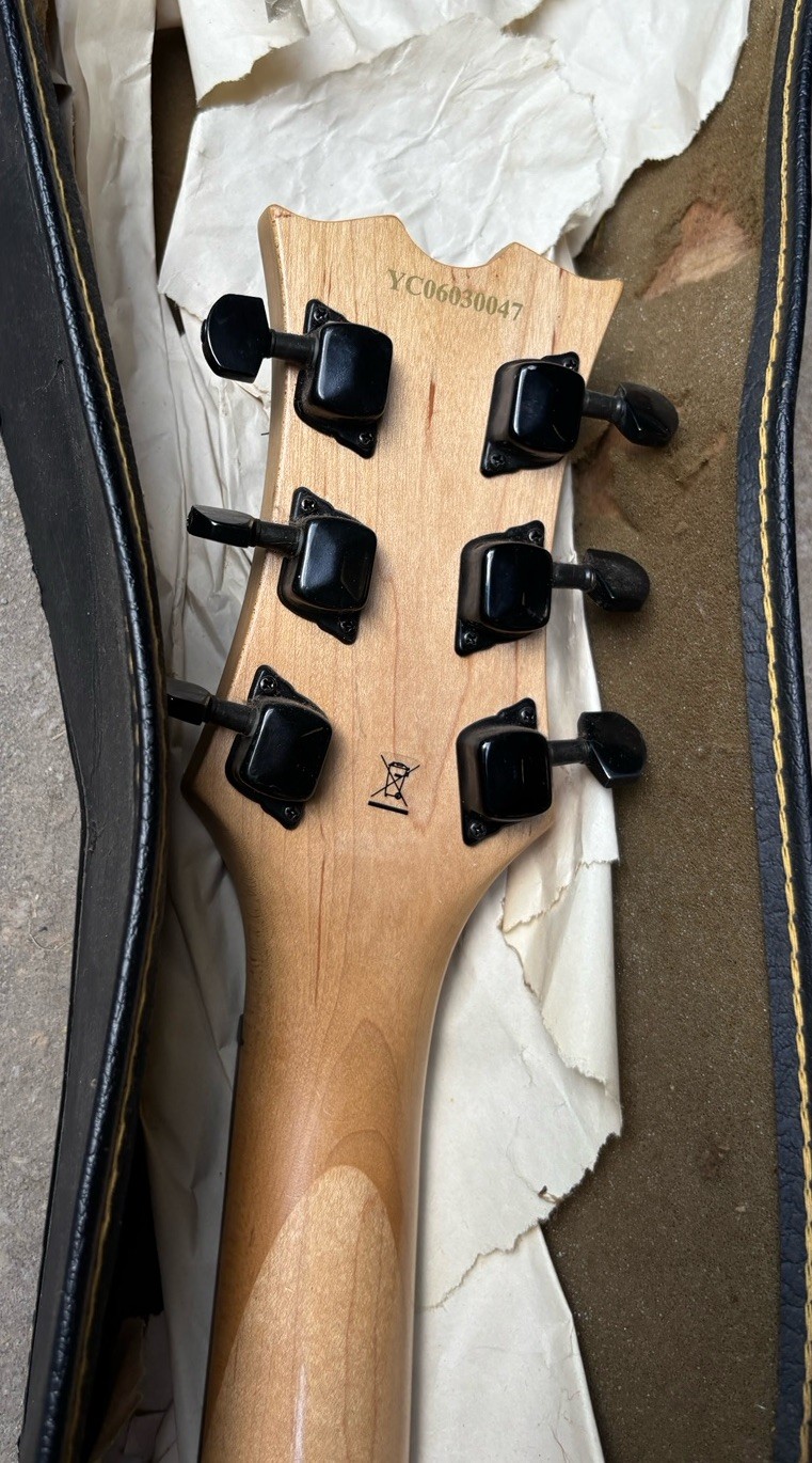 2006 6 String Dean EVO XM Solid Body Electric Guitar Brown