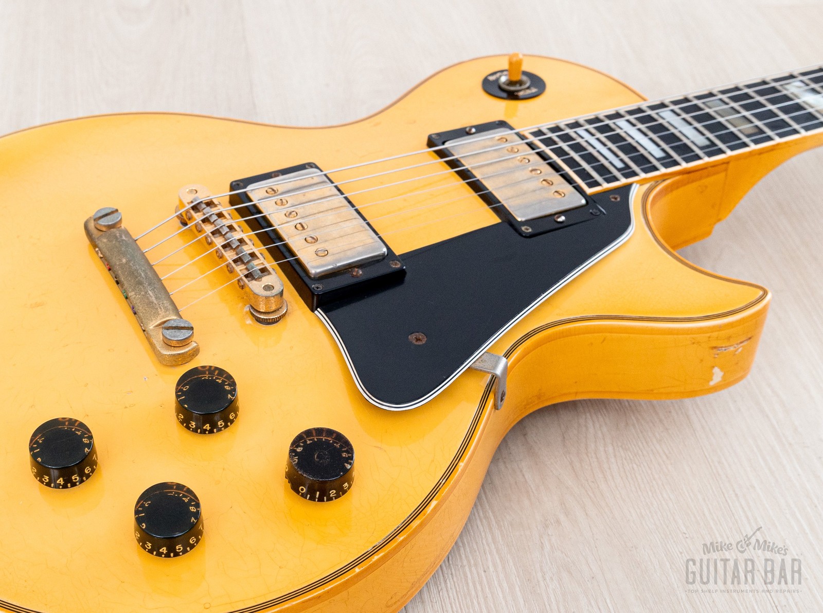 1982 Gibson Les Paul Custom Alpine White w/ Tim Shaw PAFs, Case