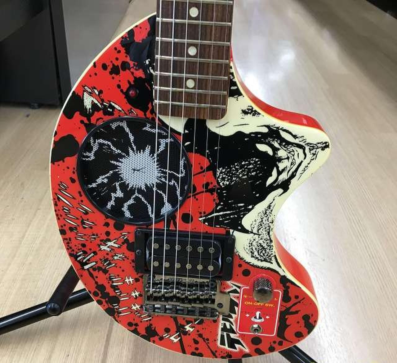 FENDER JAPAN ZO-3 Devilman Built-in Mini Guitar Limited edition of 100 piece