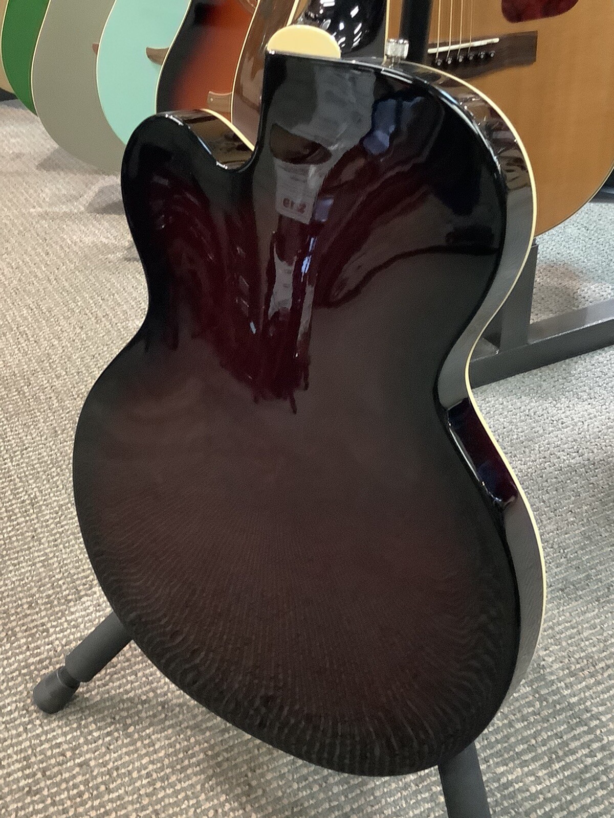 Gretsch G6119T-62 Tennesse Rose