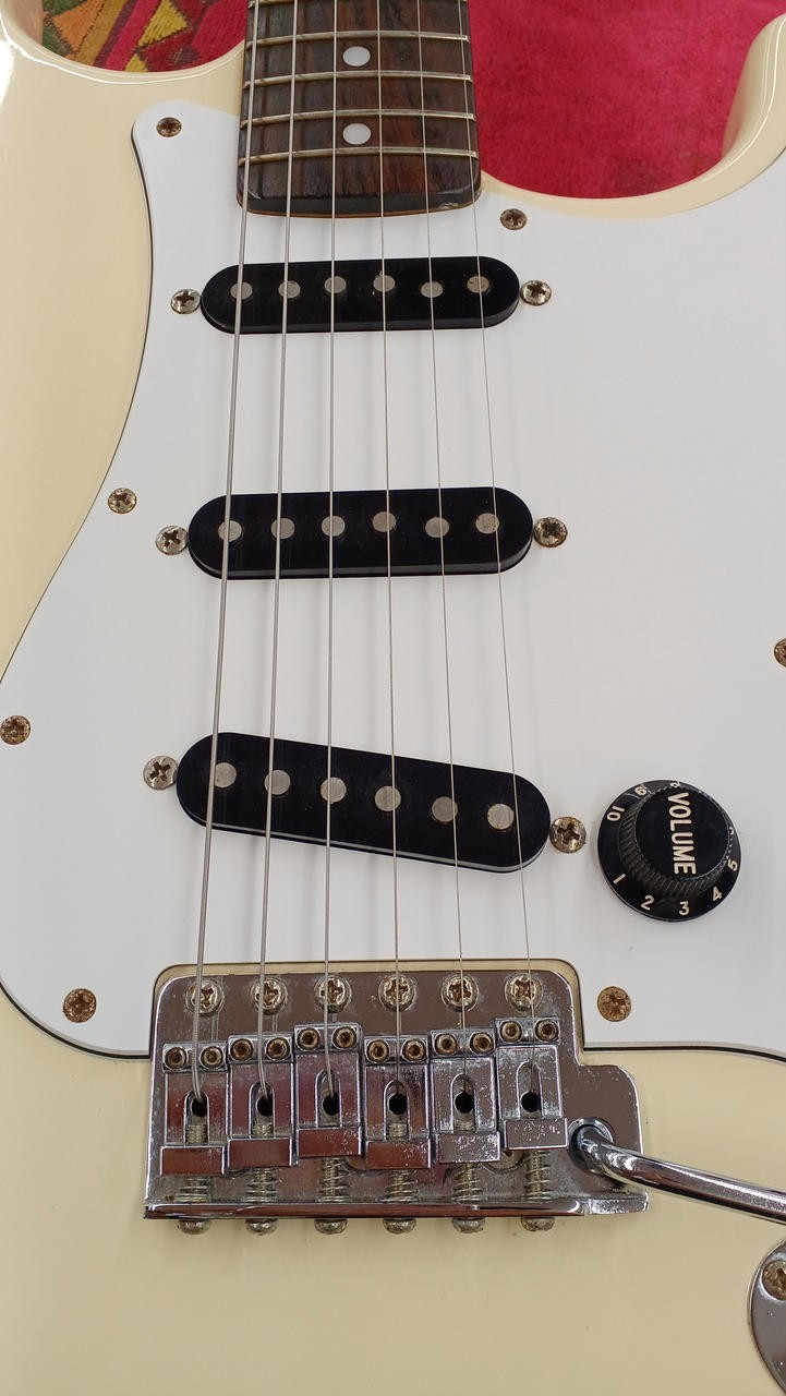 Fender Japan Stratocaster Guitar ST72-US Olympic White Large Head