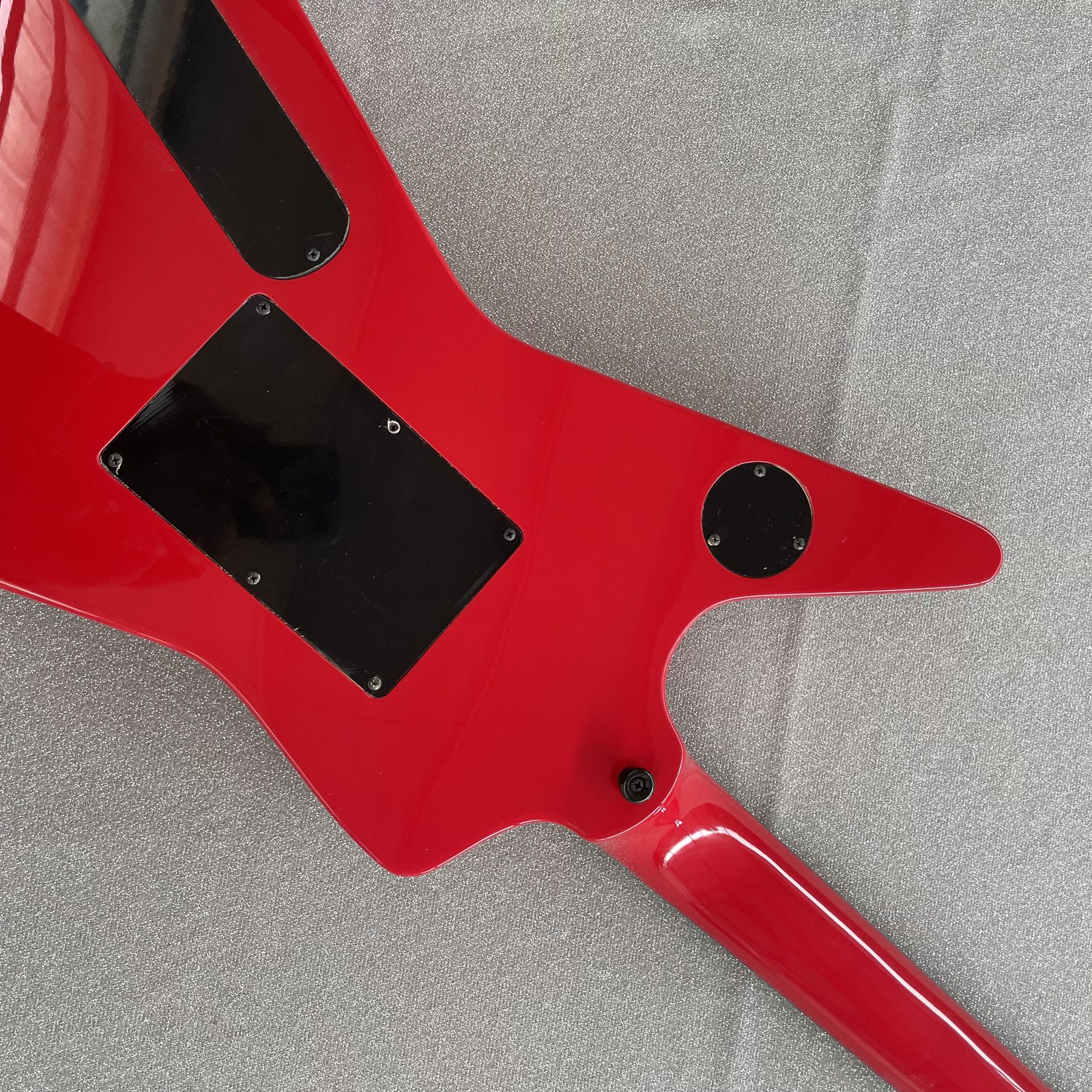 Solid Electric Guitar H-H Pickups Tremolo Red Finish Black HW Lightning Pattern