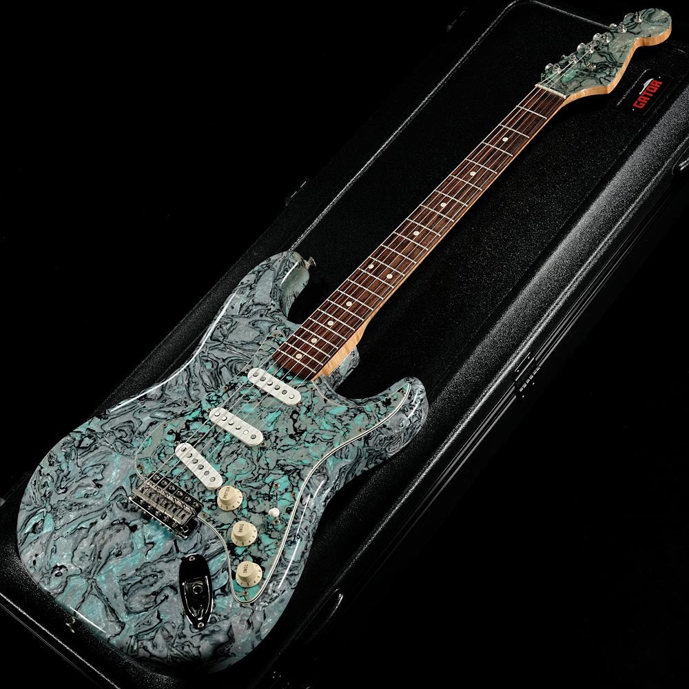 Fender CS Abalone Stratocaster with Matching Headstock (1995) [11 of 25]