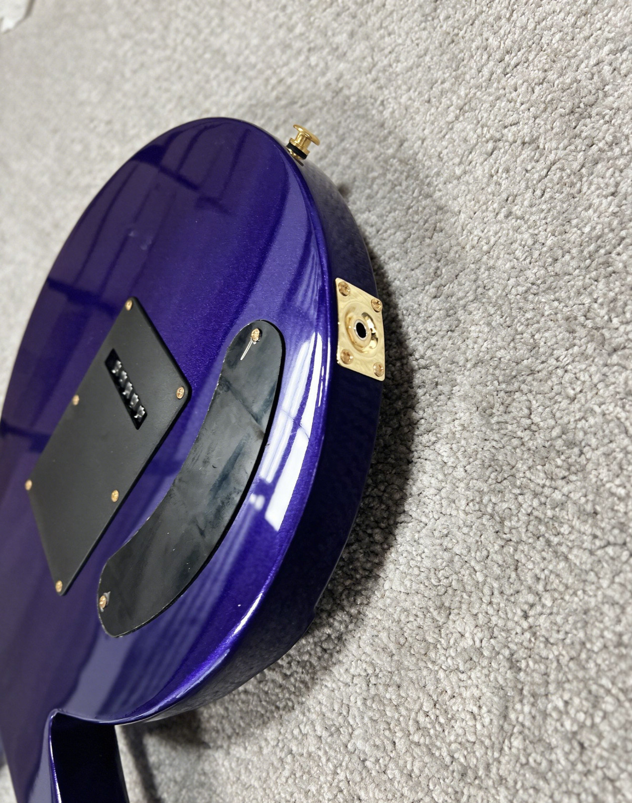US Warehouse Purple Prince “Love Symbol” Style Electric Guitar Gold Hardware