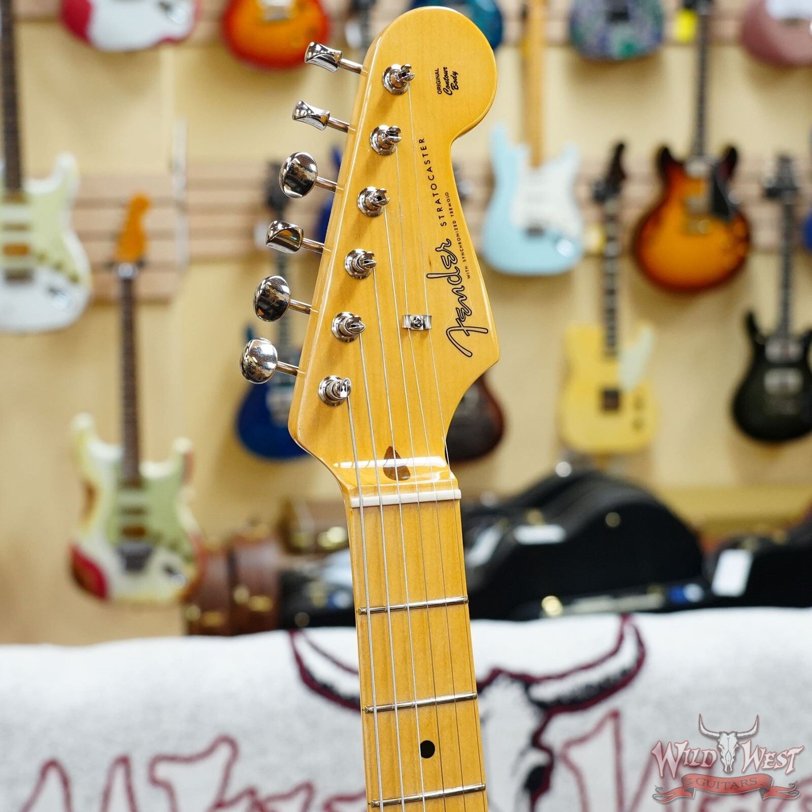 Fender American Vintage II 1957 Stratocaster Maple Neck Sea Foam Green 7.65 LBS