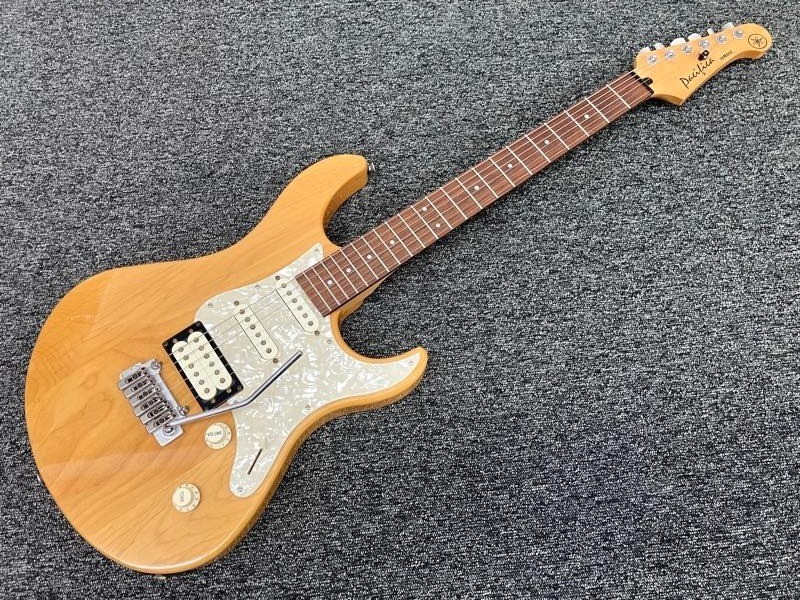 [YAMAHA] Pacifica PAC604W Used Alder Body Maple Neck Natural w/Soft Case JPN