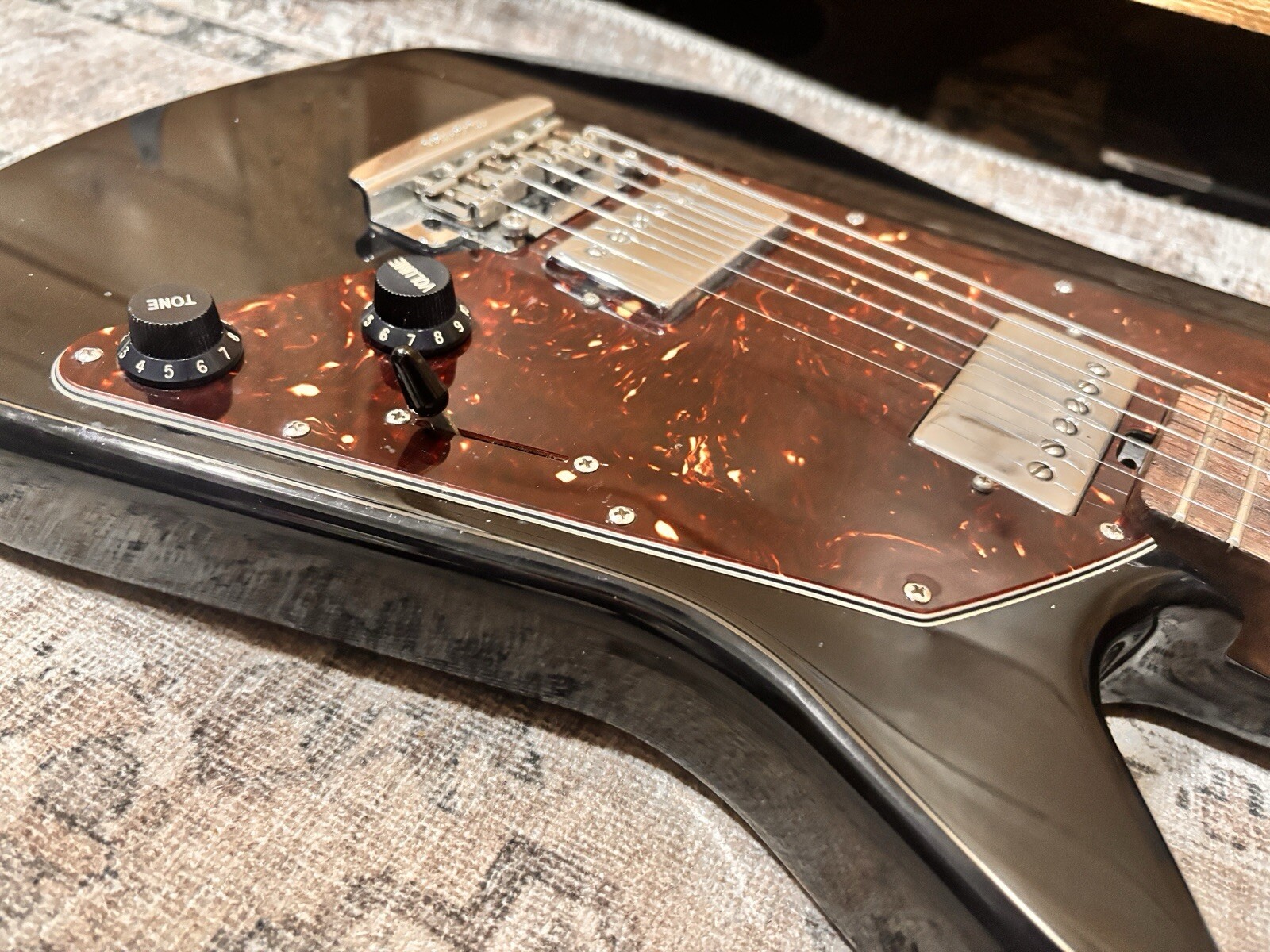 Ernie Ball Music Man Albert Lee Electric Guitar