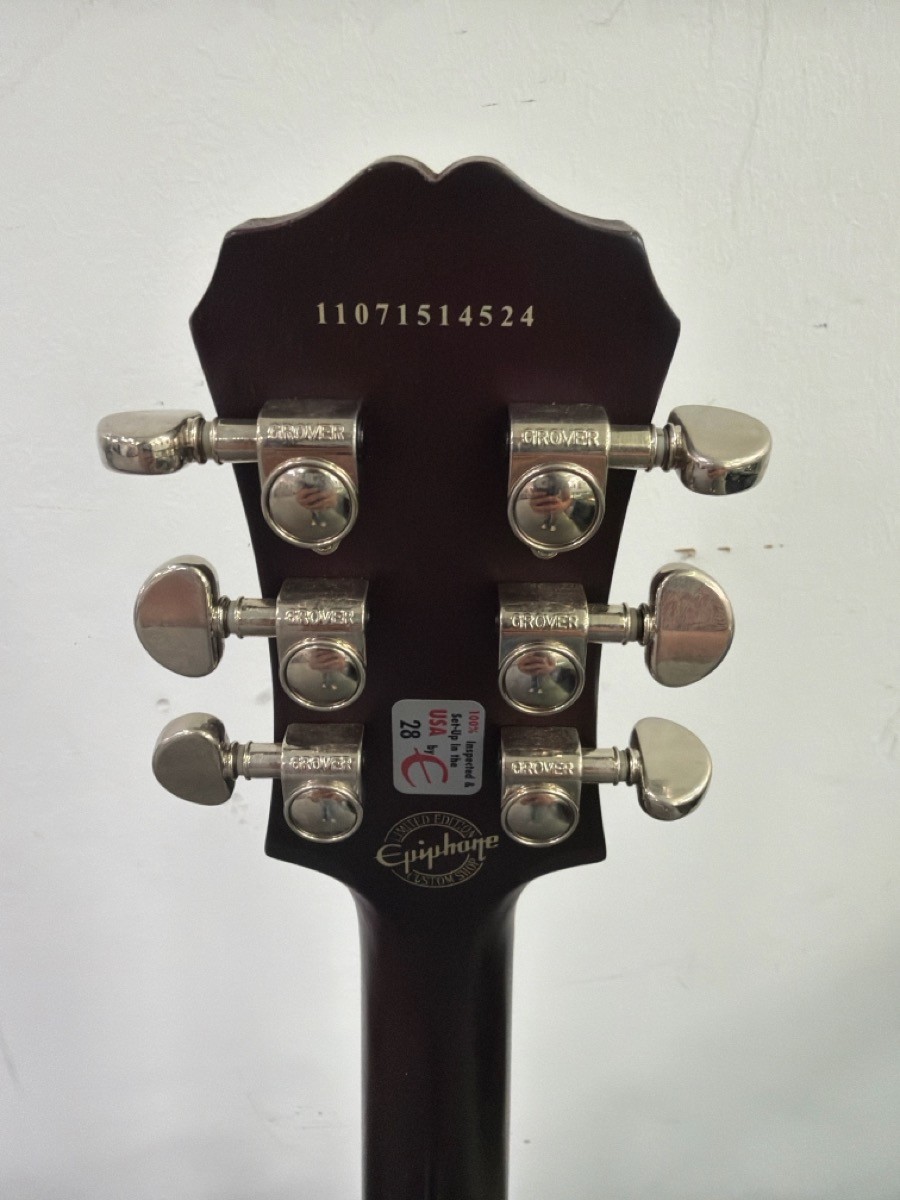 EPIPHONE LES PAUL TRADITIONAL PRO w/ hard road runner case (R7A016495)