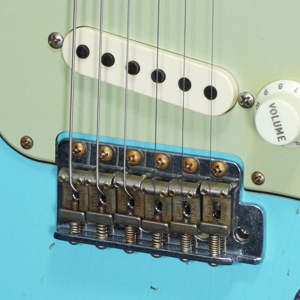 FENDER CS Limited Edition 1960 Stratocaster Relic 2022 Faded Daphne BL[CZ561617]