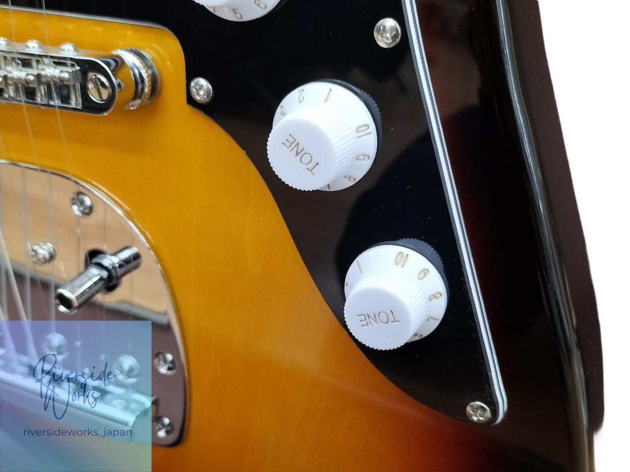 EASTWOOD UNIVOX UC3 Electric Guitar – Retro Vibe JP