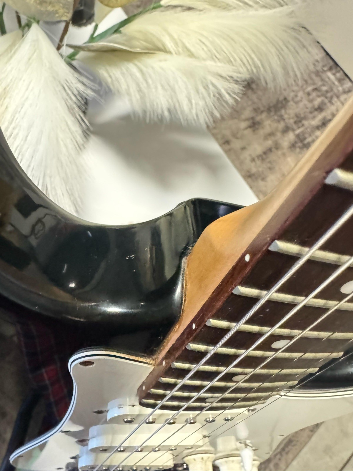 Silvertone SS11 Electric Guitar