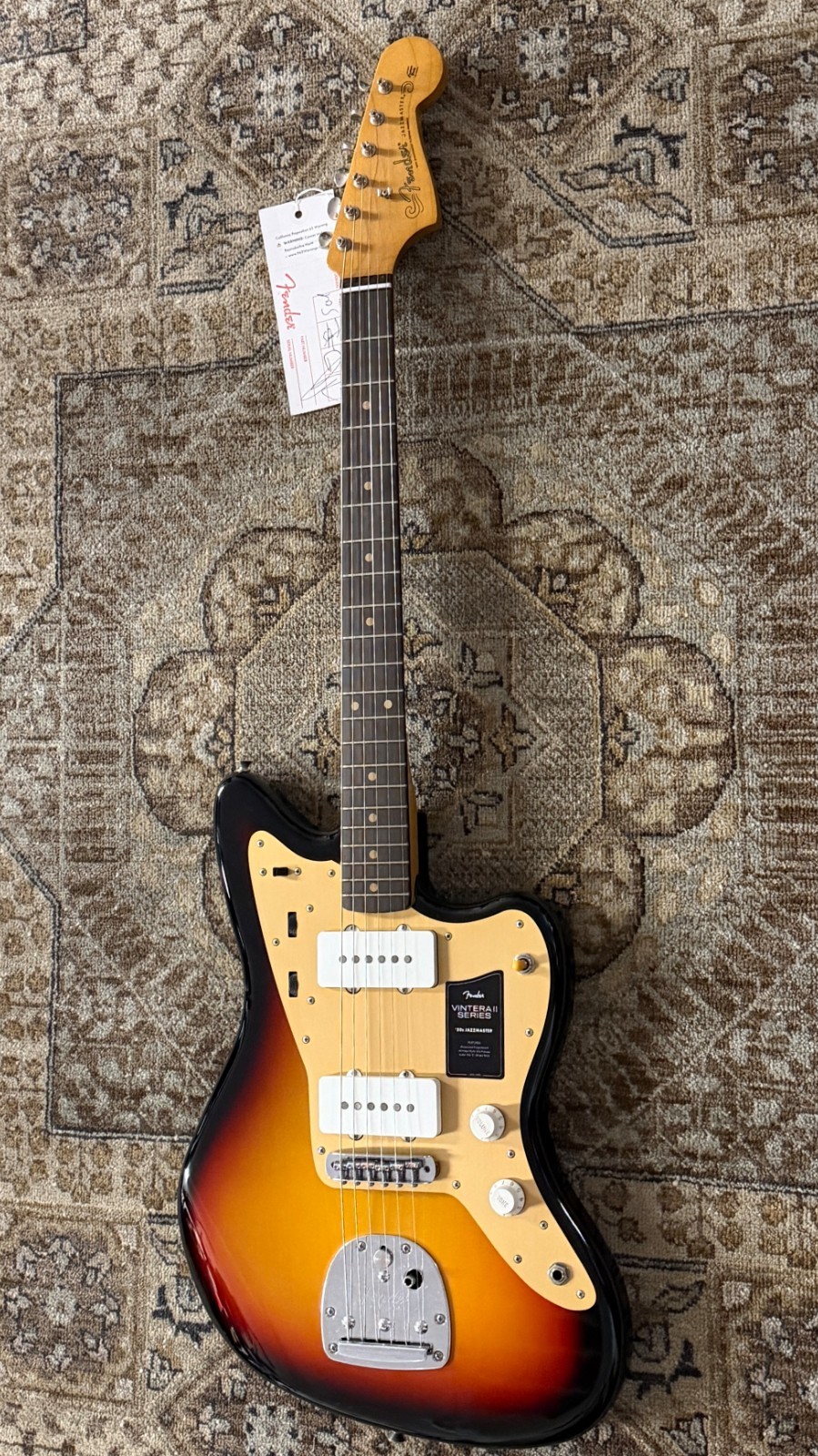 Fender Limited Edition Vintera II Road Worn ’50s Jazzmaster w/Hard Case & Setup