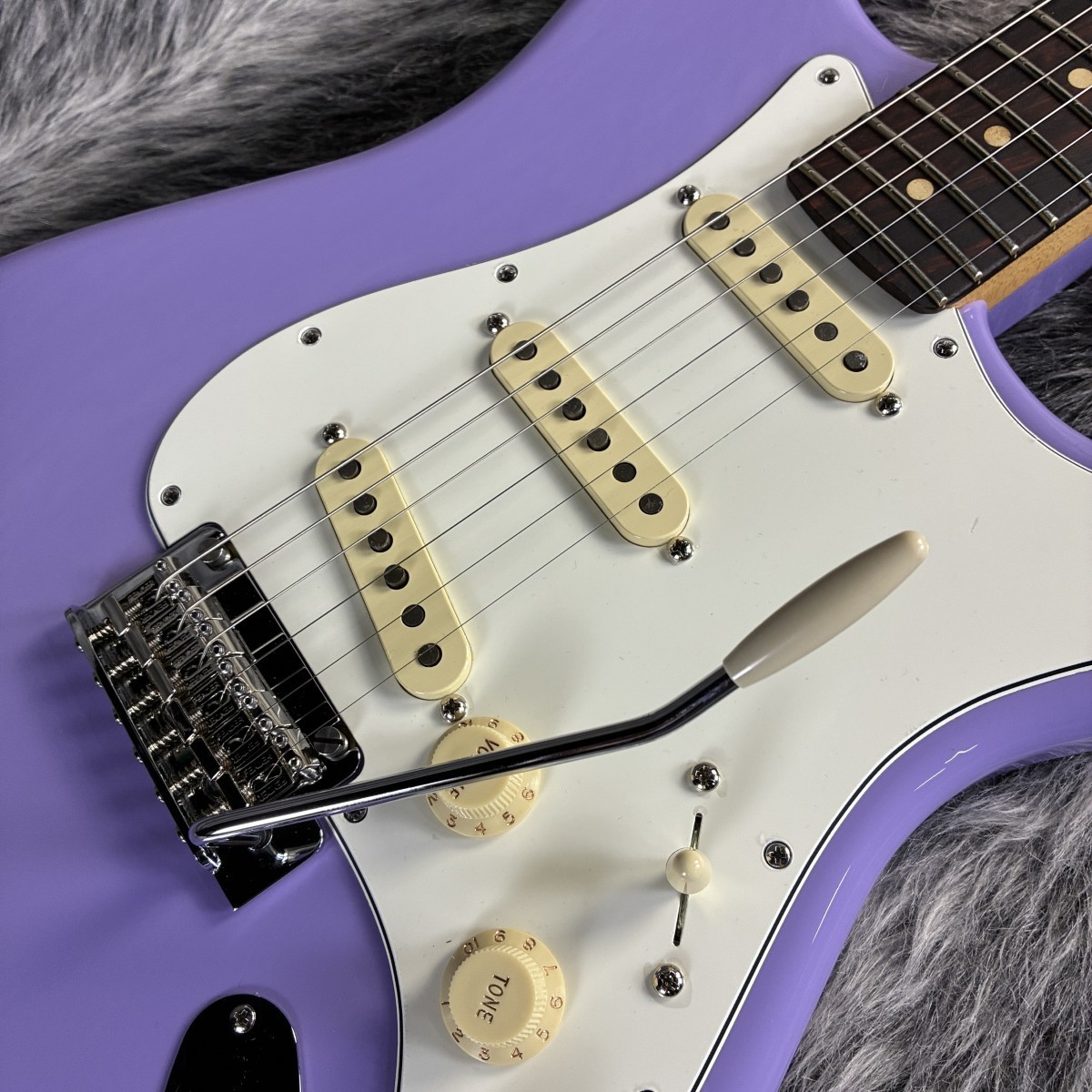 Fender Limited Edition Player II Stratocaster Lavender Haze