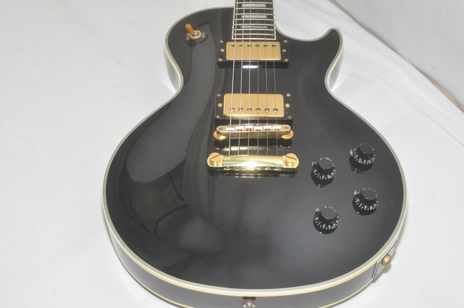 Fernandes Burny Les Paul Custom Electric guitar RefNo 7825