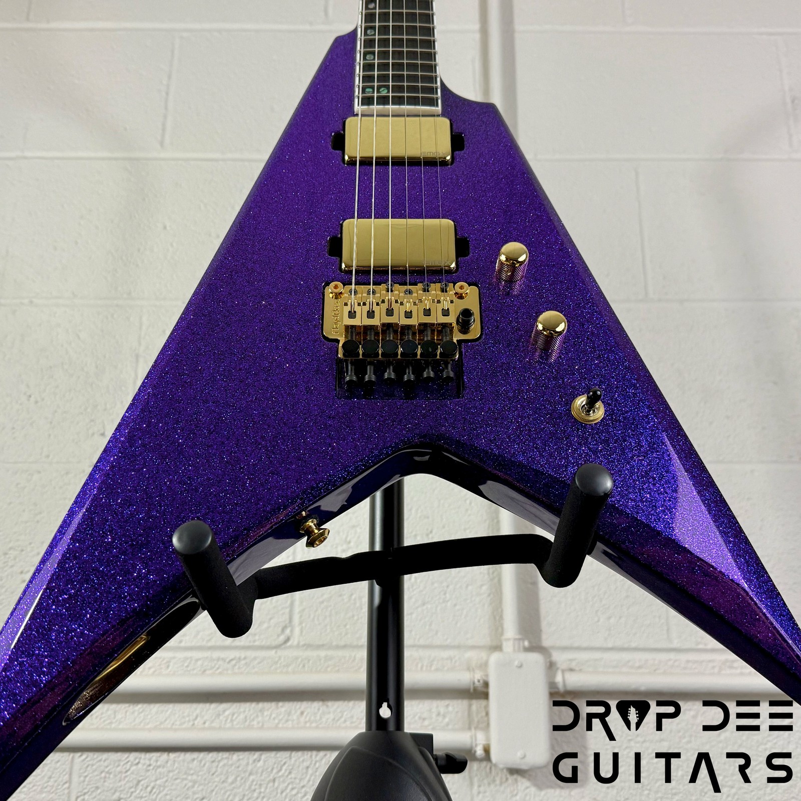 ESP USA V-II FR Electric Guitar w/ Case – Purple Sparkle