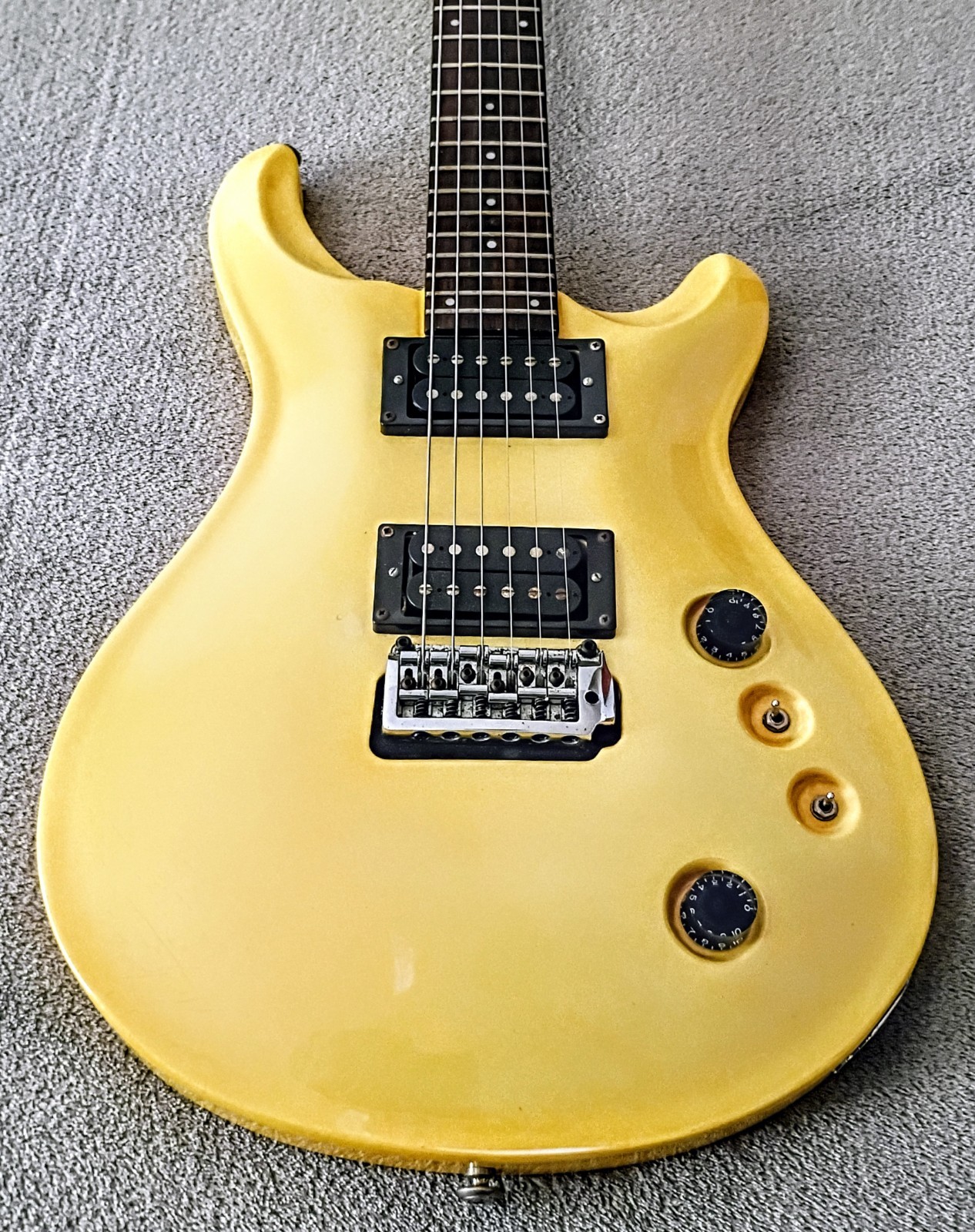 Vester Oar Guitar ’80s ’90s (Korea) Carved Maple/ Set Neck ~ Coil Split ~ Gotoh
