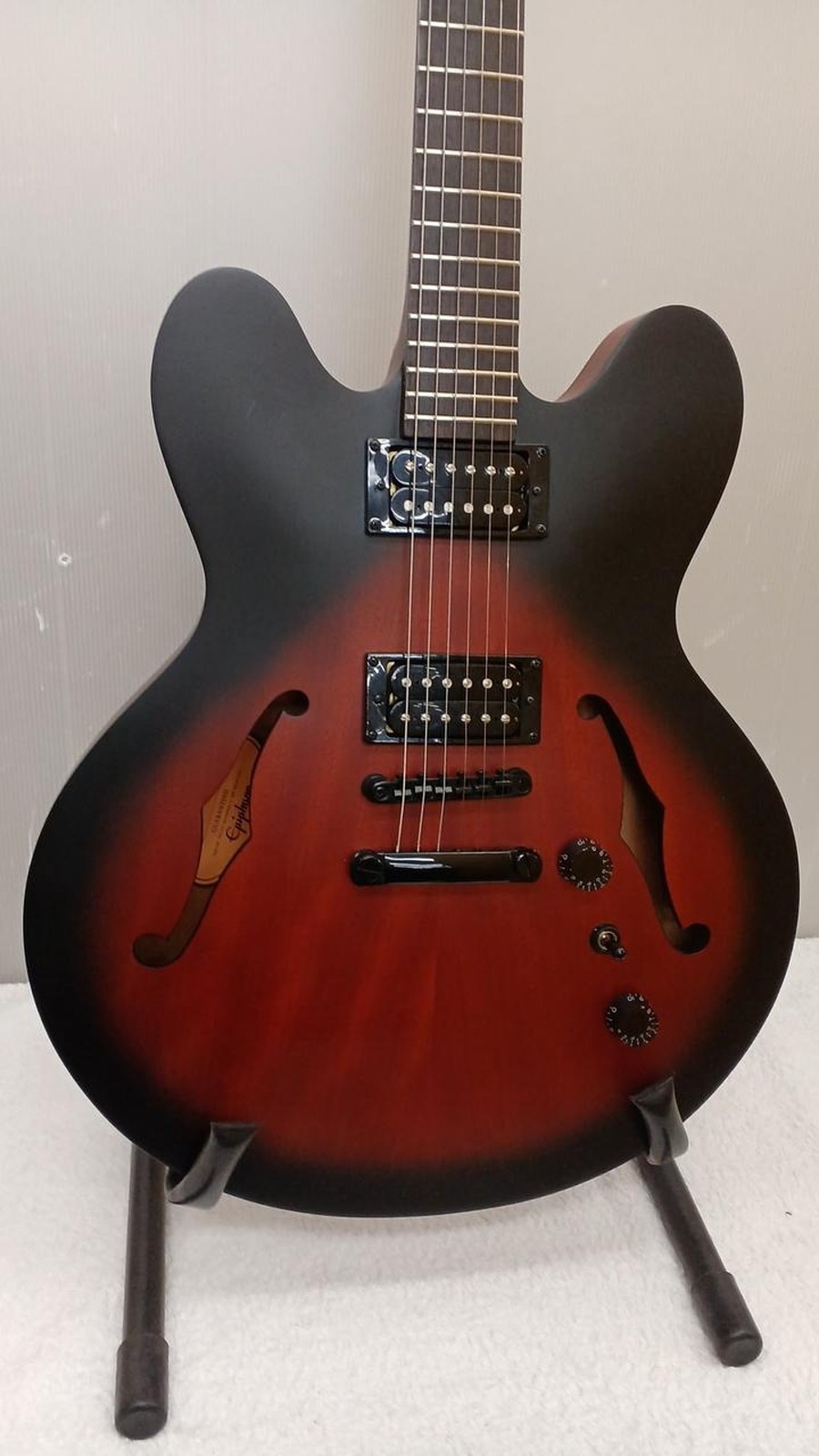 EPIPHONE DOT STUDIO Used Mahogany body/neck Rosewood fingerboard w/Soft case